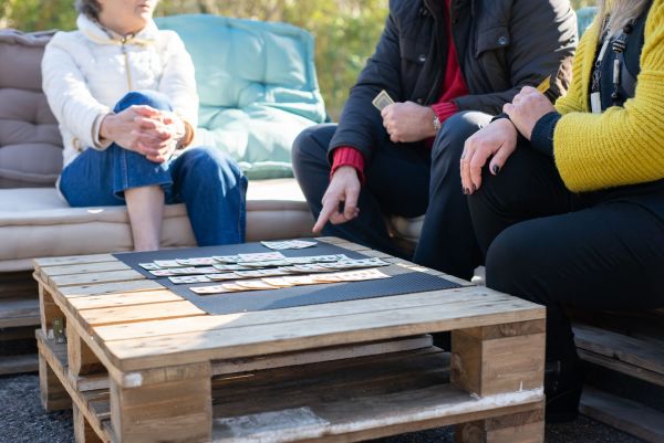 Mobilier en palettes pour jardin : guide de fabrication